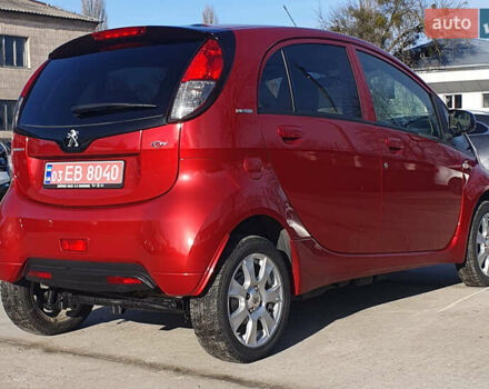 Красный Пежо иOн, объемом двигателя 0 л и пробегом 50 тыс. км за 5500 $, фото 2 на Automoto.ua