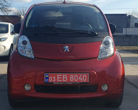 Красный Пежо иOн, объемом двигателя 0 л и пробегом 50 тыс. км за 5500 $, фото 6 на Automoto.ua