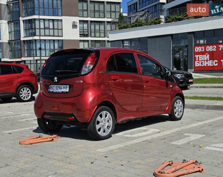 Красный Пежо иOн, объемом двигателя 0 л и пробегом 43 тыс. км за 7200 $, фото 4 на Automoto.ua