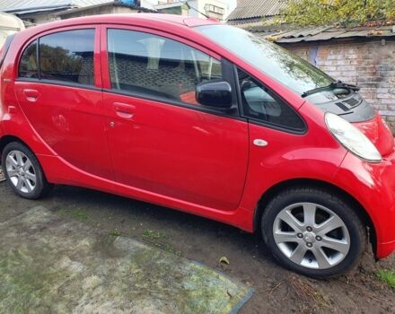 Красный Пежо иOн, объемом двигателя 0 л и пробегом 95 тыс. км за 5500 $, фото 1 на Automoto.ua