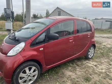 Красный Пежо иOн, объемом двигателя 0 л и пробегом 53 тыс. км за 6500 $, фото 1 на Automoto.ua