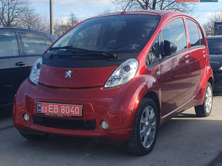 Красный Пежо иOн, объемом двигателя 0 л и пробегом 50 тыс. км за 5500 $, фото 1 на Automoto.ua