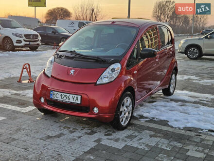 Пежо iOн 2018 у Львові на Automoto.ua Червоний Пежо iOн, об'ємом двигуна 0 л та пробігом 40 тис. км за 8000 $, фото 1 на Automoto.ua