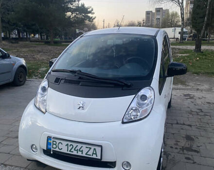 Пежо иOн, объемом двигателя 0 л и пробегом 67 тыс. км за 4300 $, фото 4 на Automoto.ua