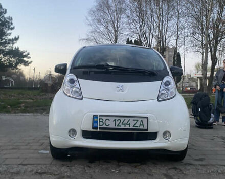 Пежо иOн, объемом двигателя 0 л и пробегом 67 тыс. км за 4300 $, фото 17 на Automoto.ua