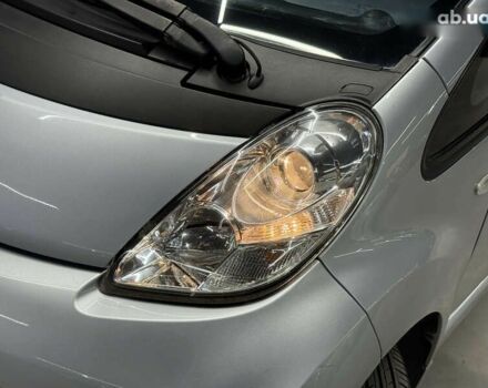 Пежо иOн, объемом двигателя 0 л и пробегом 99 тыс. км за 4000 $, фото 6 на Automoto.ua