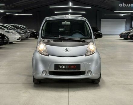 Пежо иOн, объемом двигателя 0 л и пробегом 99 тыс. км за 4000 $, фото 9 на Automoto.ua