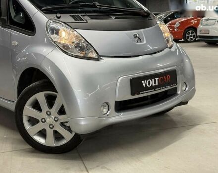 Пежо иOн, объемом двигателя 0 л и пробегом 99 тыс. км за 4000 $, фото 3 на Automoto.ua