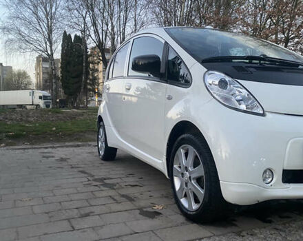 Пежо иOн, объемом двигателя 0 л и пробегом 67 тыс. км за 4300 $, фото 18 на Automoto.ua