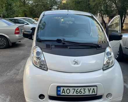 Пежо iOн, об'ємом двигуна 0 л та пробігом 100 тис. км за 3999 $, фото 4 на Automoto.ua