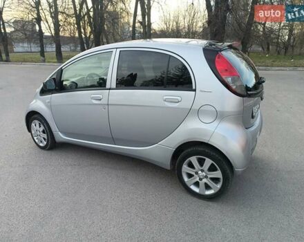 Пежо иOн, объемом двигателя 0 л и пробегом 64 тыс. км за 4950 $, фото 7 на Automoto.ua