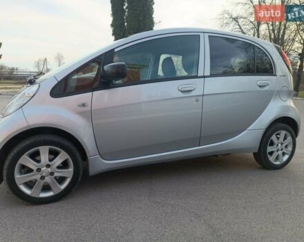 Пежо иOн, объемом двигателя 0 л и пробегом 64 тыс. км за 4950 $, фото 8 на Automoto.ua