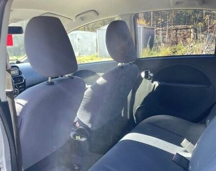 Серый Пежо иOн, объемом двигателя 0 л и пробегом 81 тыс. км за 3500 $, фото 9 на Automoto.ua