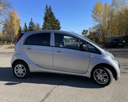 Серый Пежо иOн, объемом двигателя 0 л и пробегом 81 тыс. км за 3500 $, фото 4 на Automoto.ua
