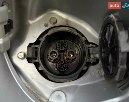 Серый Пежо иOн, объемом двигателя 0 л и пробегом 64 тыс. км за 4600 $, фото 22 на Automoto.ua