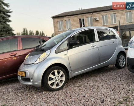 Серый Пежо иOн, объемом двигателя 0 л и пробегом 64 тыс. км за 4600 $, фото 27 на Automoto.ua