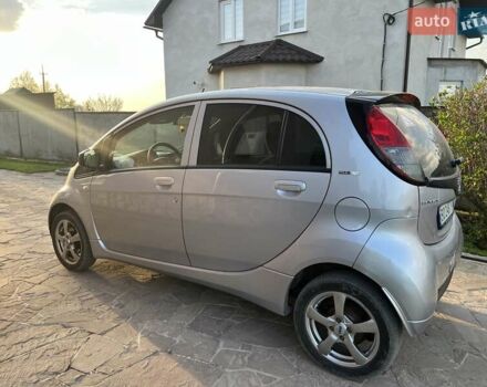 Серый Пежо иOн, объемом двигателя 0 л и пробегом 67 тыс. км за 4200 $, фото 4 на Automoto.ua