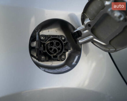 Серый Пежо иOн, объемом двигателя 0 л и пробегом 29 тыс. км за 5600 $, фото 12 на Automoto.ua