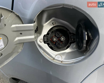 Серый Пежо иOн, объемом двигателя 0 л и пробегом 29 тыс. км за 5600 $, фото 25 на Automoto.ua