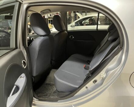 Серый Пежо иOн, объемом двигателя 0 л и пробегом 30 тыс. км за 5900 $, фото 5 на Automoto.ua