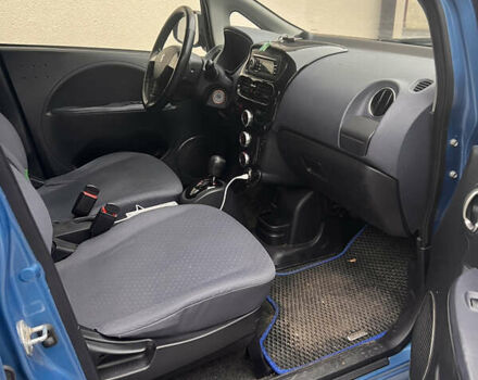 Синий Пежо иOн, объемом двигателя 0 л и пробегом 220 тыс. км за 3300 $, фото 6 на Automoto.ua