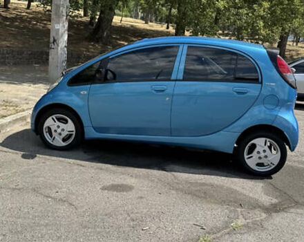 Синий Пежо иOн, объемом двигателя 0 л и пробегом 57 тыс. км за 5200 $, фото 1 на Automoto.ua