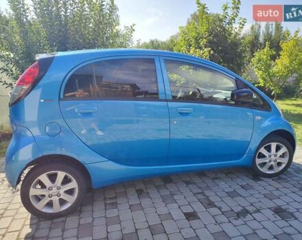 Синий Пежо иOн, объемом двигателя 0 л и пробегом 55 тыс. км за 7000 $, фото 3 на Automoto.ua