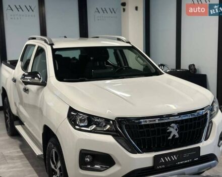 Белый Пежо Landtrek, объемом двигателя 2 л и пробегом 14 тыс. км за 34900 $, фото 5 на Automoto.ua