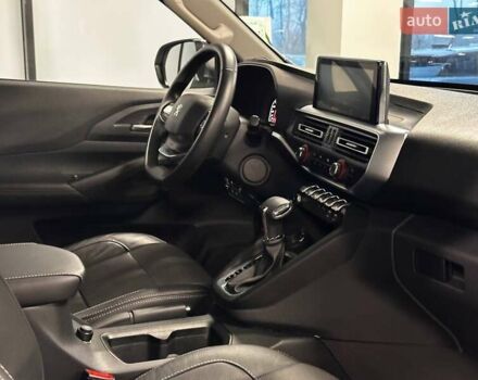 Белый Пежо Landtrek, объемом двигателя 2 л и пробегом 14 тыс. км за 34900 $, фото 25 на Automoto.ua