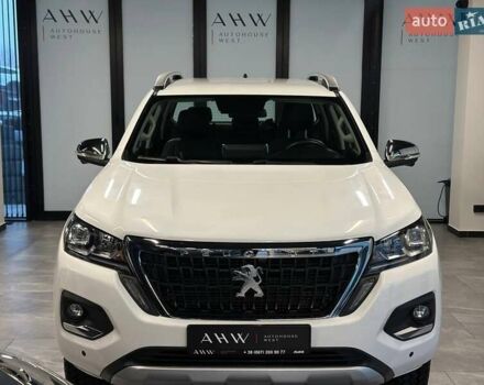Белый Пежо Landtrek, объемом двигателя 2 л и пробегом 14 тыс. км за 34900 $, фото 1 на Automoto.ua
