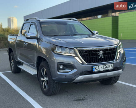 Серый Пежо Landtrek, объемом двигателя 2.4 л и пробегом 16 тыс. км за 26900 $, фото 2 на Automoto.ua