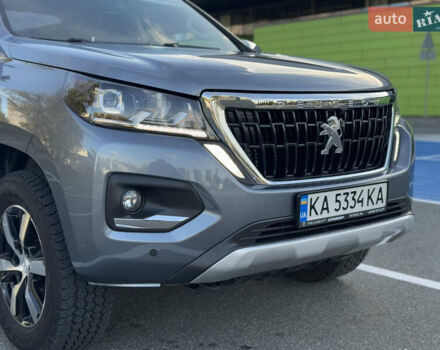 Серый Пежо Landtrek, объемом двигателя 2.4 л и пробегом 16 тыс. км за 26900 $, фото 13 на Automoto.ua