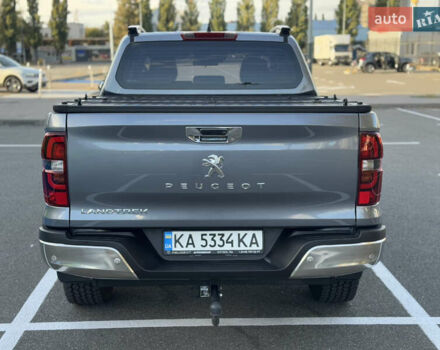Серый Пежо Landtrek, объемом двигателя 2.4 л и пробегом 16 тыс. км за 26900 $, фото 6 на Automoto.ua