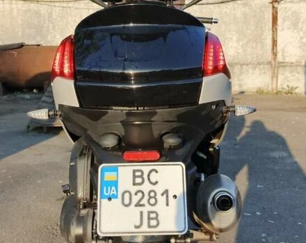 Белый Пежо METROPOLIS, объемом двигателя 0 л и пробегом 76 тыс. км за 3999 $, фото 5 на Automoto.ua
