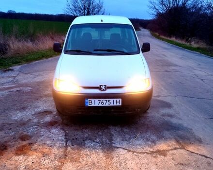 Білий Пежо Partner, об'ємом двигуна 1.9 л та пробігом 0 тис. км за 2200 $, фото 1 на Automoto.ua