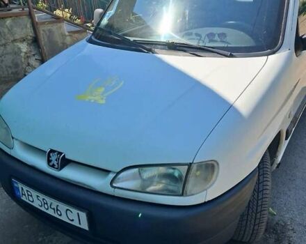 Білий Пежо Partner, об'ємом двигуна 1.9 л та пробігом 300 тис. км за 3100 $, фото 5 на Automoto.ua