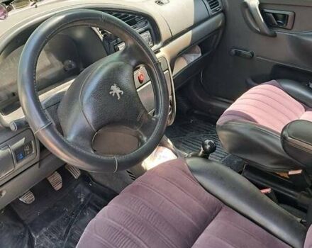 Білий Пежо Partner, об'ємом двигуна 1.9 л та пробігом 300 тис. км за 3100 $, фото 1 на Automoto.ua