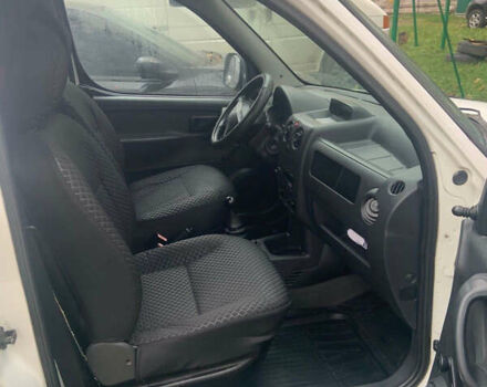 Белый Пежо Partner, объемом двигателя 1.87 л и пробегом 400 тыс. км за 3466 $, фото 5 на Automoto.ua