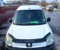 Білий Пежо Partner, об'ємом двигуна 1.4 л та пробігом 285 тис. км за 3200 $, фото 1 на Automoto.ua