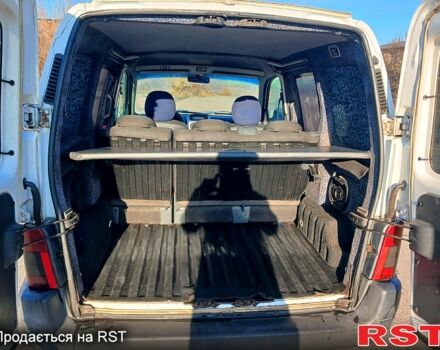 Белый Пежо Partner, объемом двигателя 1.9 л и пробегом 355 тыс. км за 2950 $, фото 13 на Automoto.ua