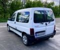 Білий Пежо Partner, об'ємом двигуна 1.4 л та пробігом 400 тис. км за 3550 $, фото 3 на Automoto.ua