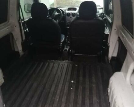 Белый Пежо Partner, объемом двигателя 1.36 л и пробегом 198 тыс. км за 2650 $, фото 7 на Automoto.ua