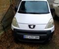 Білий Пежо Partner, об'ємом двигуна 1.6 л та пробігом 279 тис. км за 4100 $, фото 1 на Automoto.ua