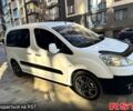Белый Пежо Partner, объемом двигателя 1.6 л и пробегом 253 тыс. км за 6300 $, фото 1 на Automoto.ua