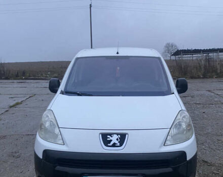 Білий Пежо Partner, об'ємом двигуна 1.6 л та пробігом 286 тис. км за 4200 $, фото 1 на Automoto.ua