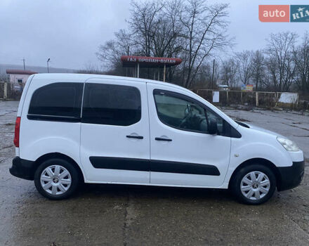 Білий Пежо Partner, об'ємом двигуна 1.6 л та пробігом 286 тис. км за 4200 $, фото 10 на Automoto.ua
