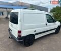 Белый Пежо Partner, объемом двигателя 0 л и пробегом 294 тыс. км за 3200 $, фото 1 на Automoto.ua