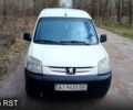 Белый Пежо Partner, объемом двигателя 1.6 л и пробегом 350 тыс. км за 2700 $, фото 1 на Automoto.ua