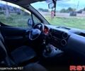 Білий Пежо Partner, об'ємом двигуна 1.6 л та пробігом 300 тис. км за 5200 $, фото 4 на Automoto.ua