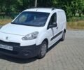 Белый Пежо Partner, объемом двигателя 1.6 л и пробегом 228 тыс. км за 4999 $, фото 1 на Automoto.ua
